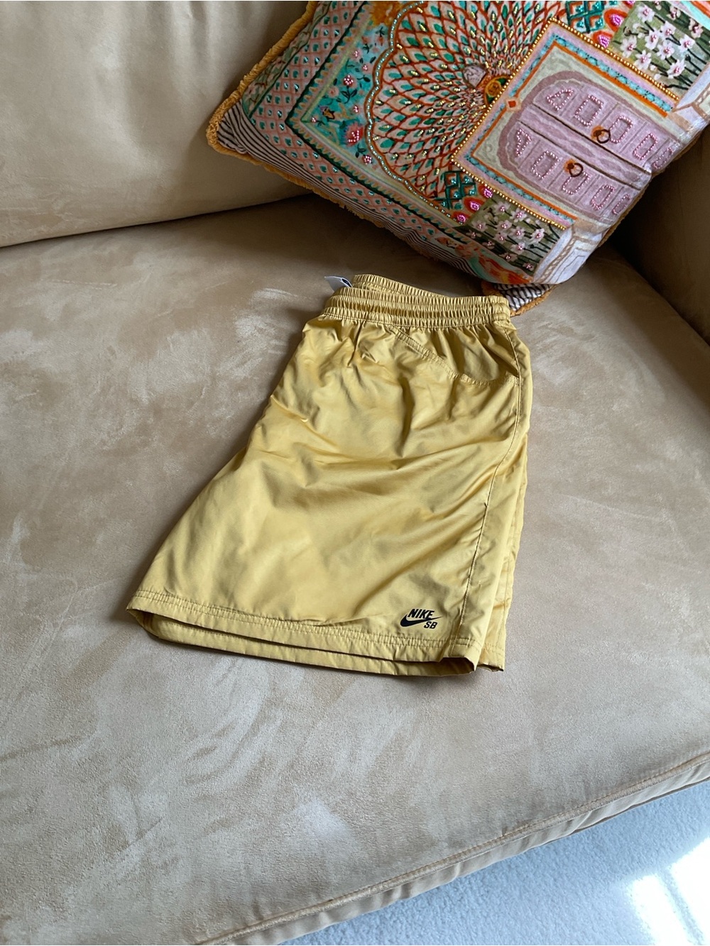 Nike beautiful ocre/yellow Athletic Shorts